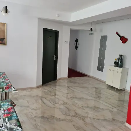 Pensiunea Riccardo Guest house 3*